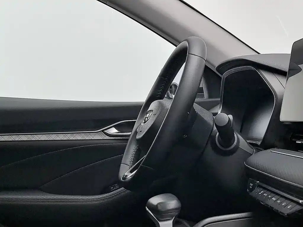 Geely Xingrui — миниатюра 22