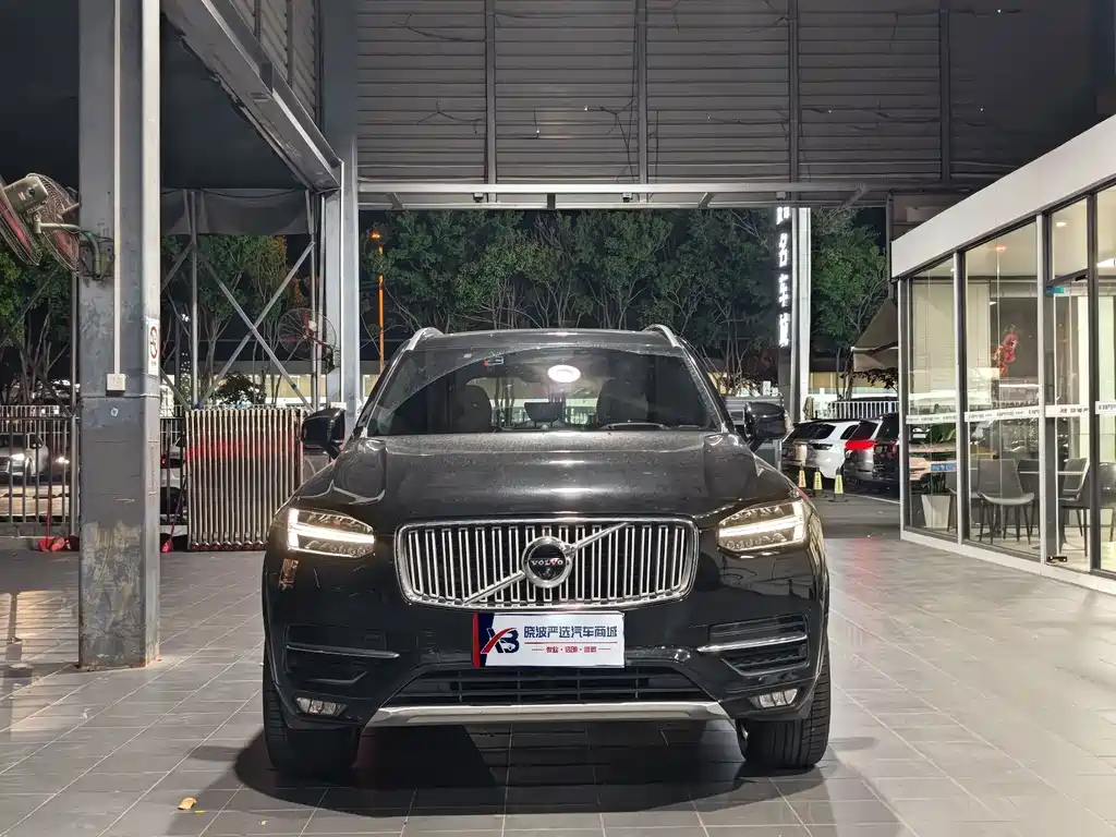 Volvo XC90 — миниатюра 2
