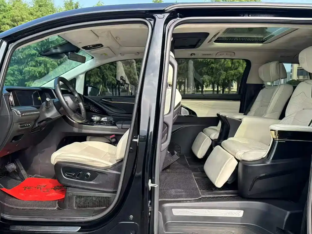GAC Motor Trumpchi E9 — миниатюра 4