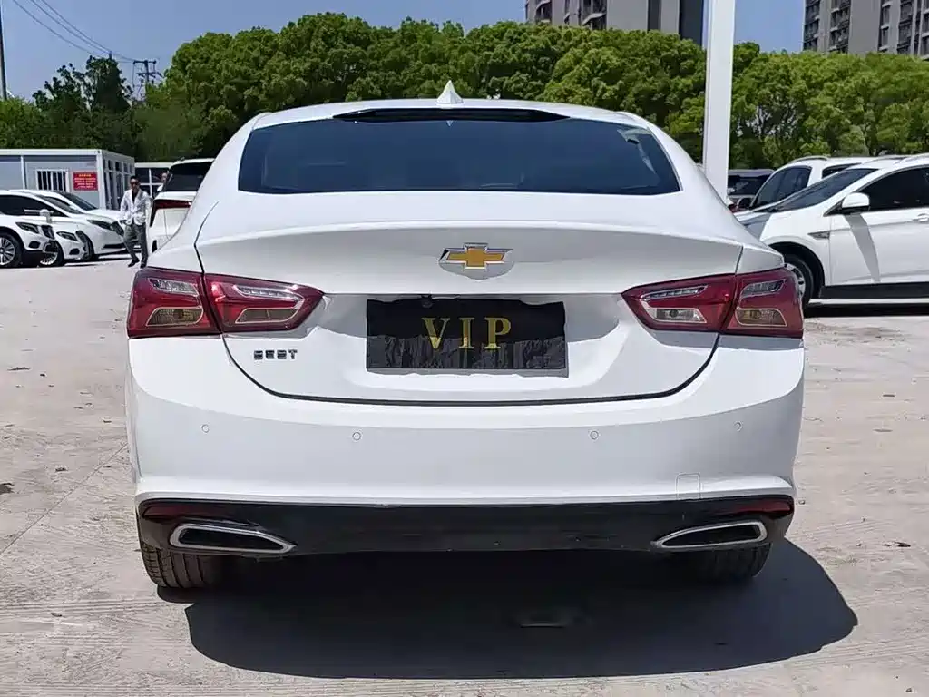 Chevrolet Malibu XL — миниатюра 8