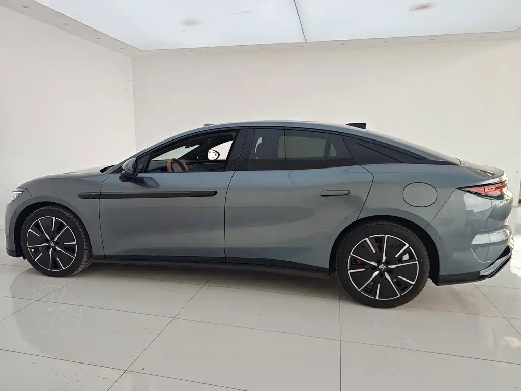 BYD Han L — миниатюра 28