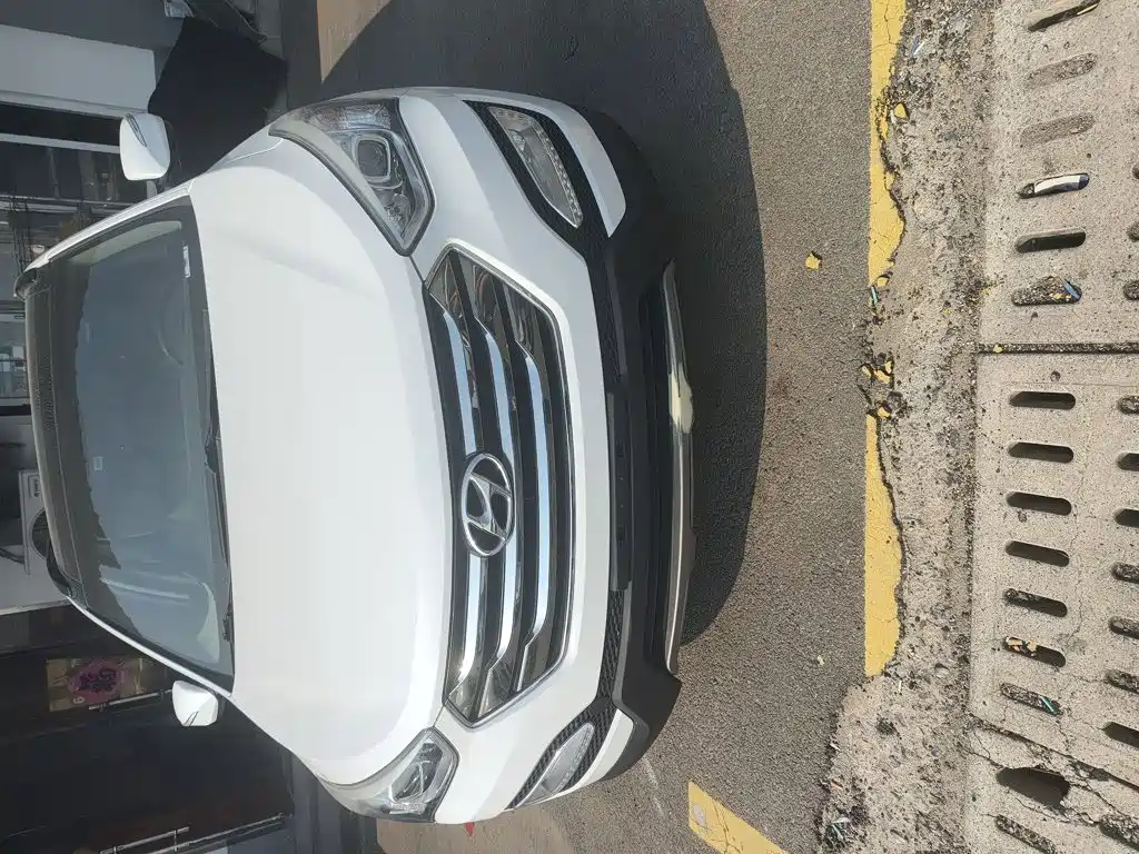 Hyundai Santa Fe — миниатюра 22