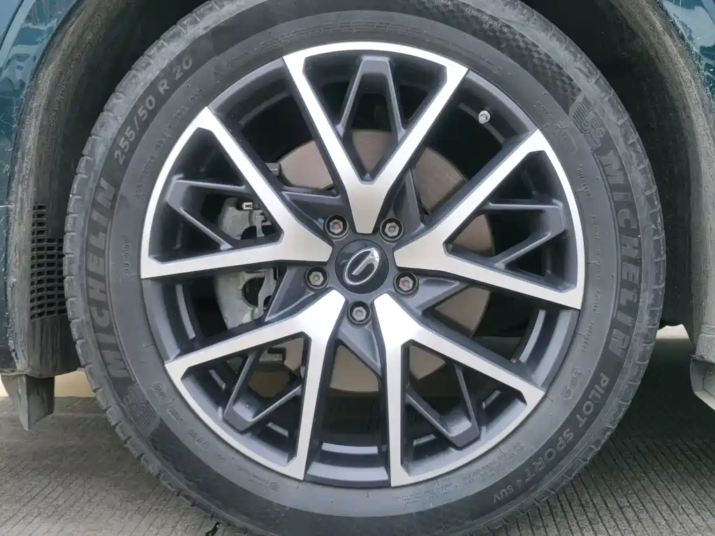 GAC Motor Trumpchi GS8 — миниатюра 20
