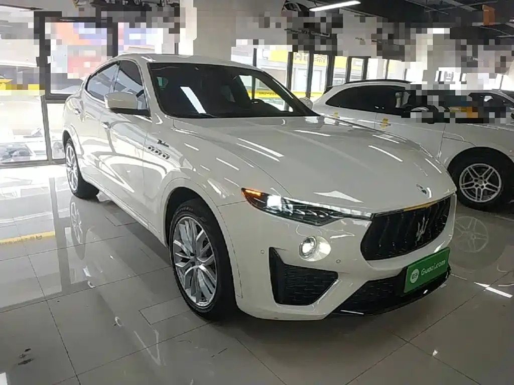 Maserati Levante — миниатюра 4