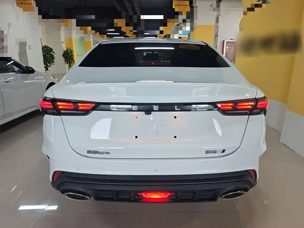 Geely Binrui — миниатюра 6