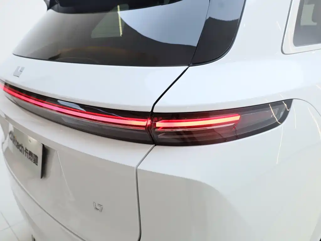 Li Auto Li L7 — миниатюра 21