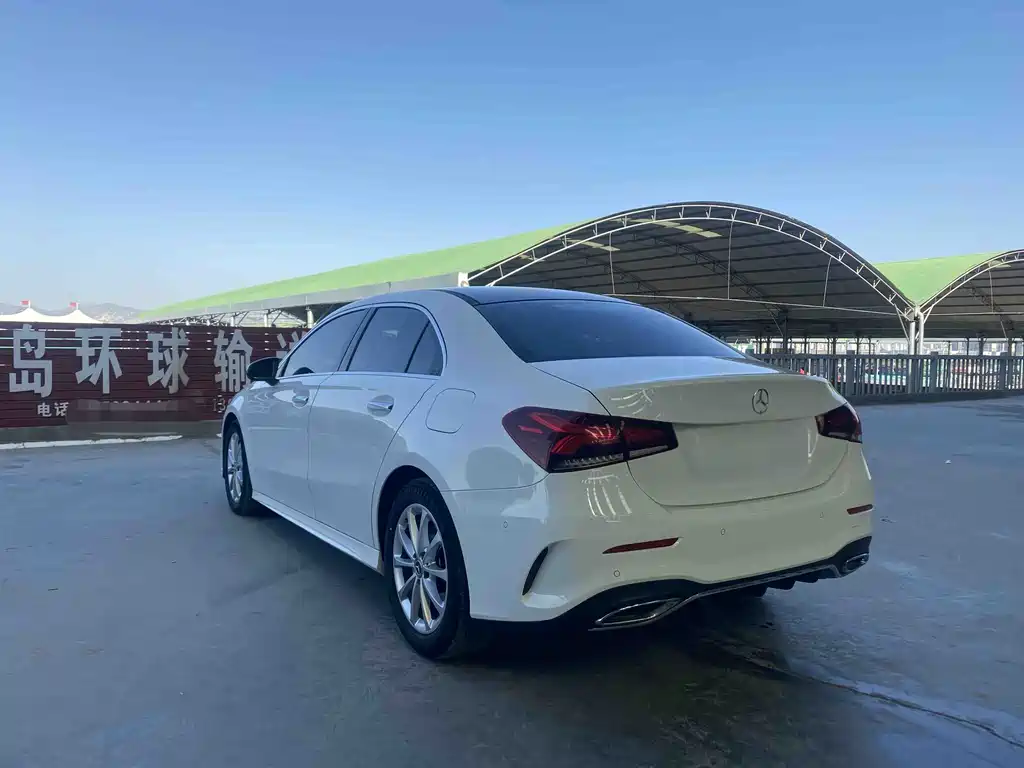 MERCEDES-BENZ  A CLASS