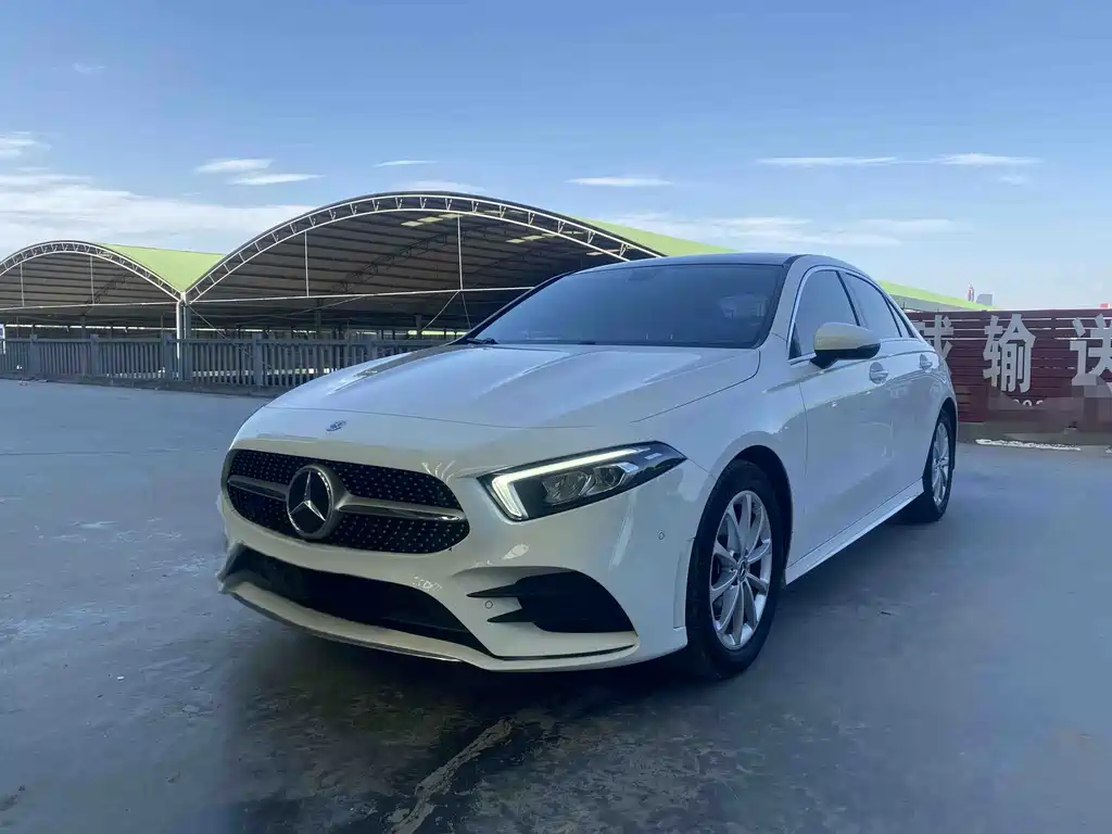 MERCEDES-BENZ  A CLASS