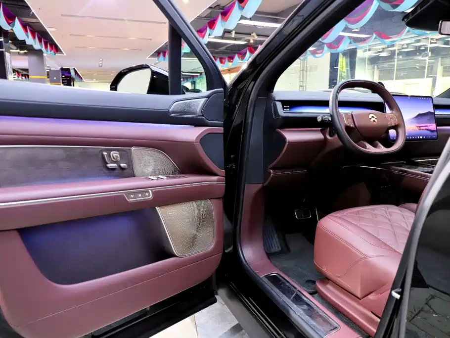 NIO ES8 — миниатюра 8