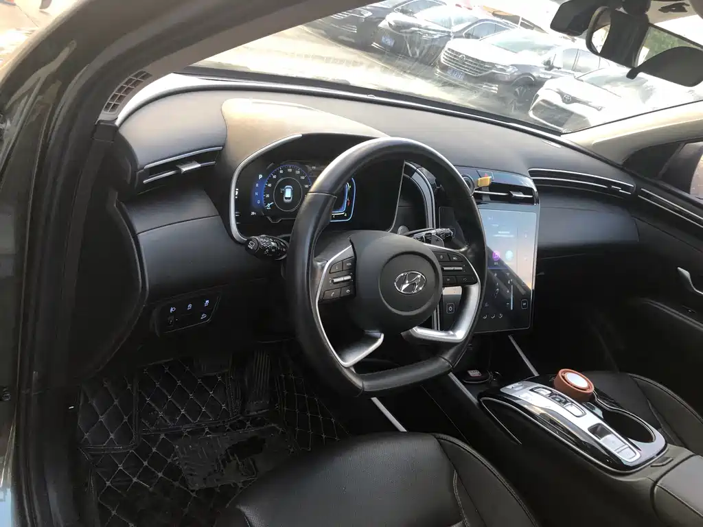 Hyundai Tucson — миниатюра 11
