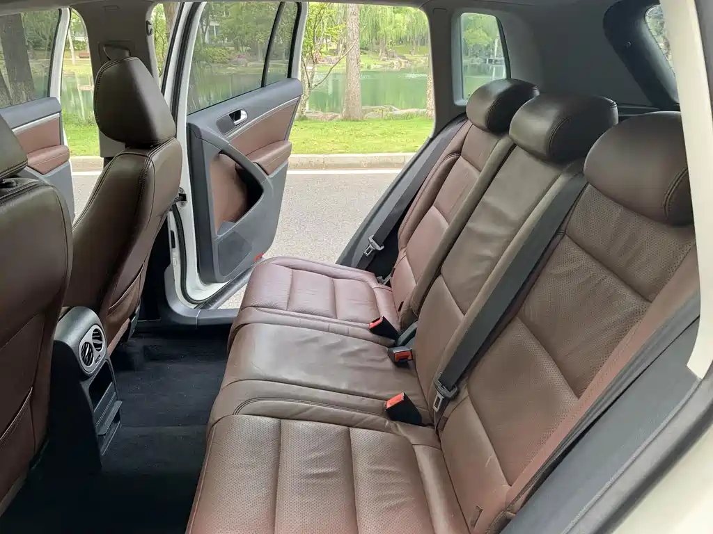 Volkswagen Tiguan — миниатюра 8