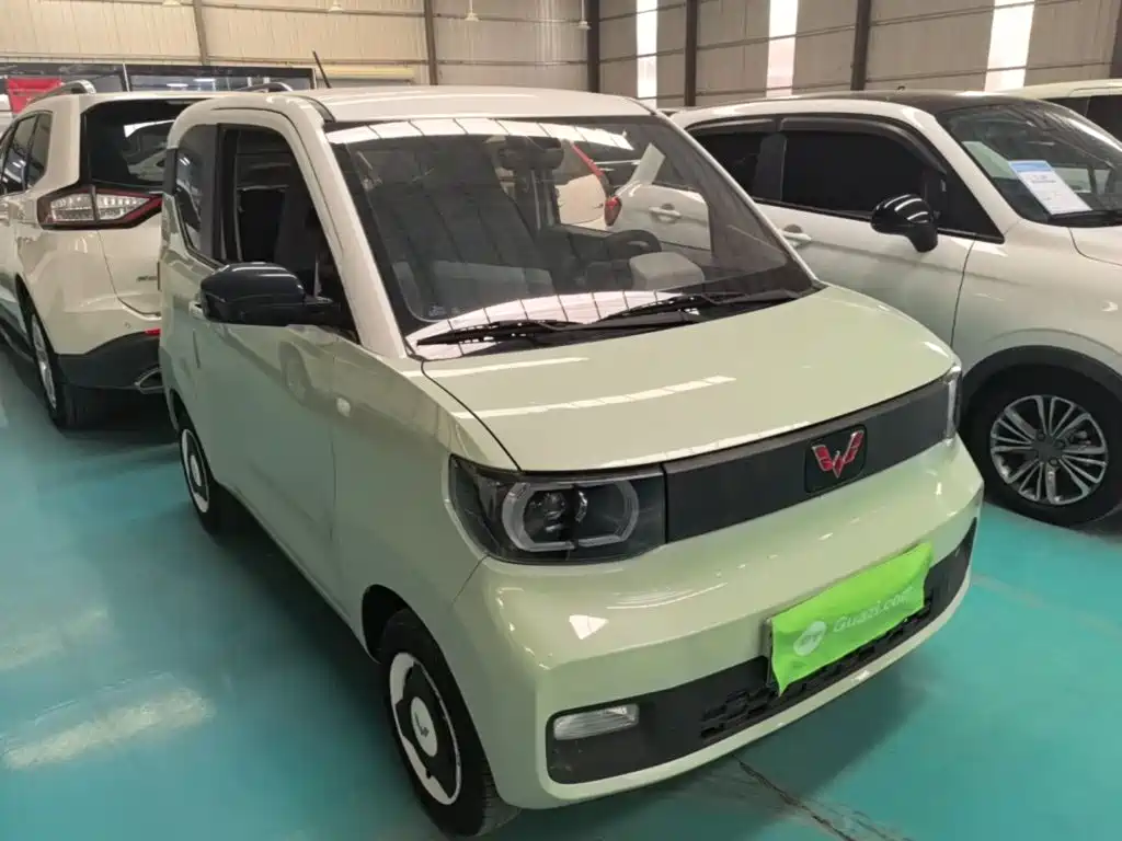 Wuling MINIEV — миниатюра 4