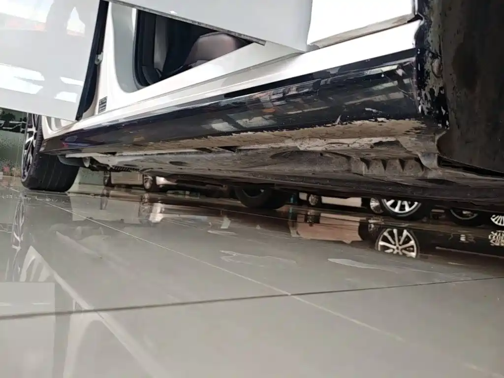 Volkswagen Golf — миниатюра 21