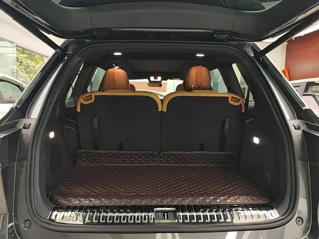 Li Auto Li ONE — миниатюра 19