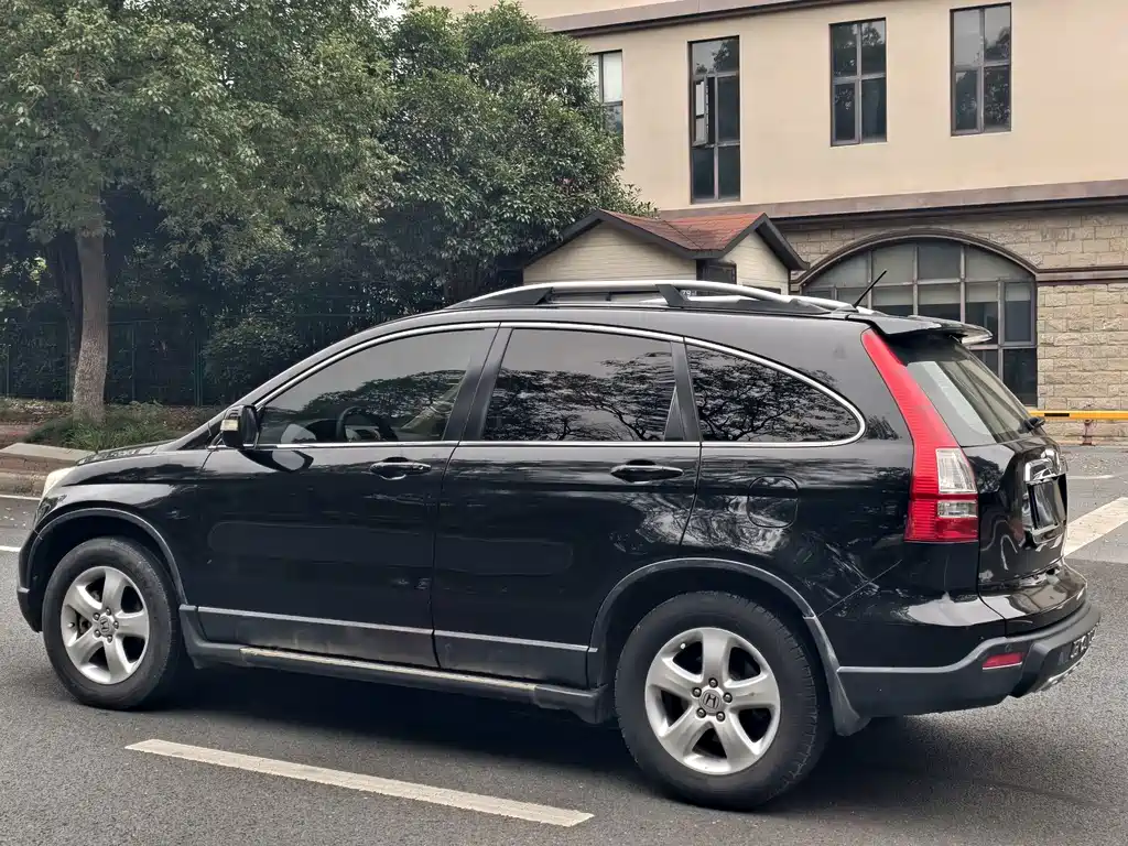 Honda CR-V — миниатюра 9