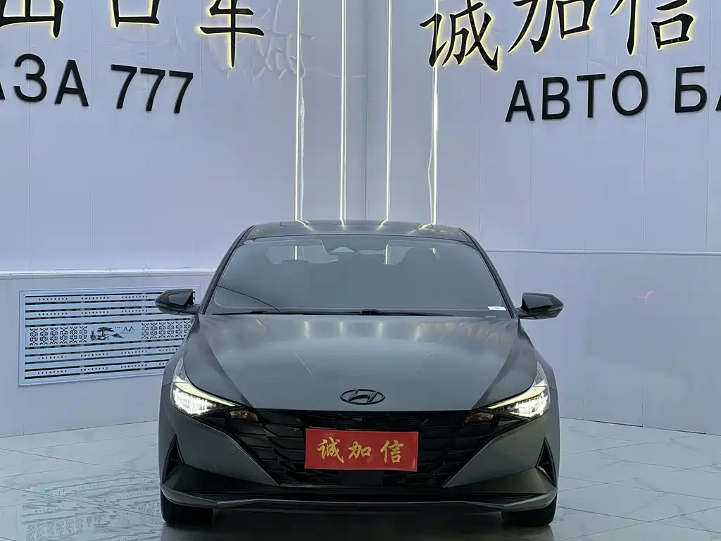Hyundai Elantra — миниатюра 2