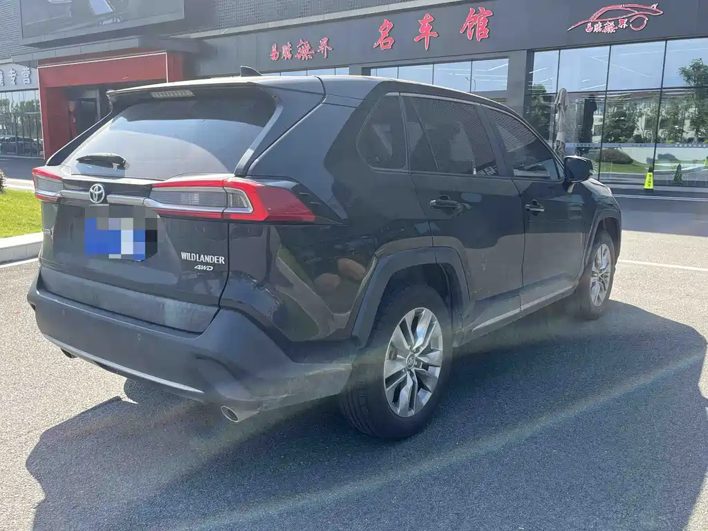 Toyota Wildlander — миниатюра 8