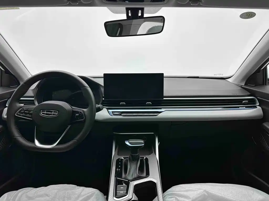 Geely Emgrand — миниатюра 16