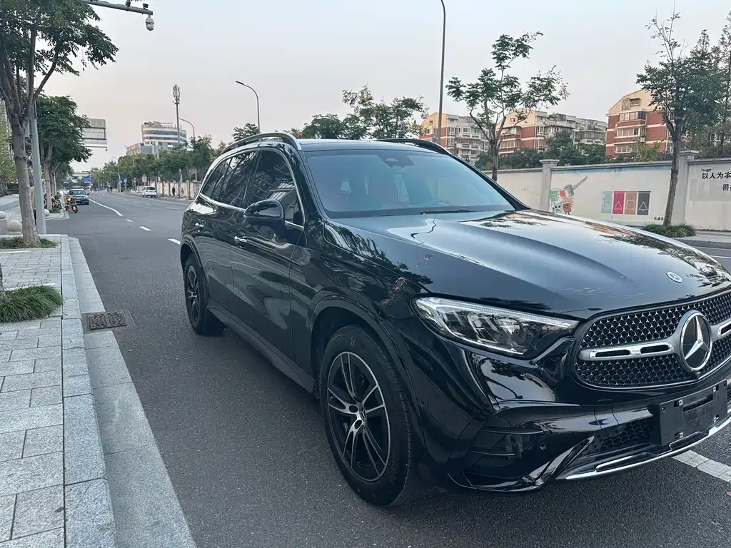 Mercedes-Benz GLC — миниатюра 3