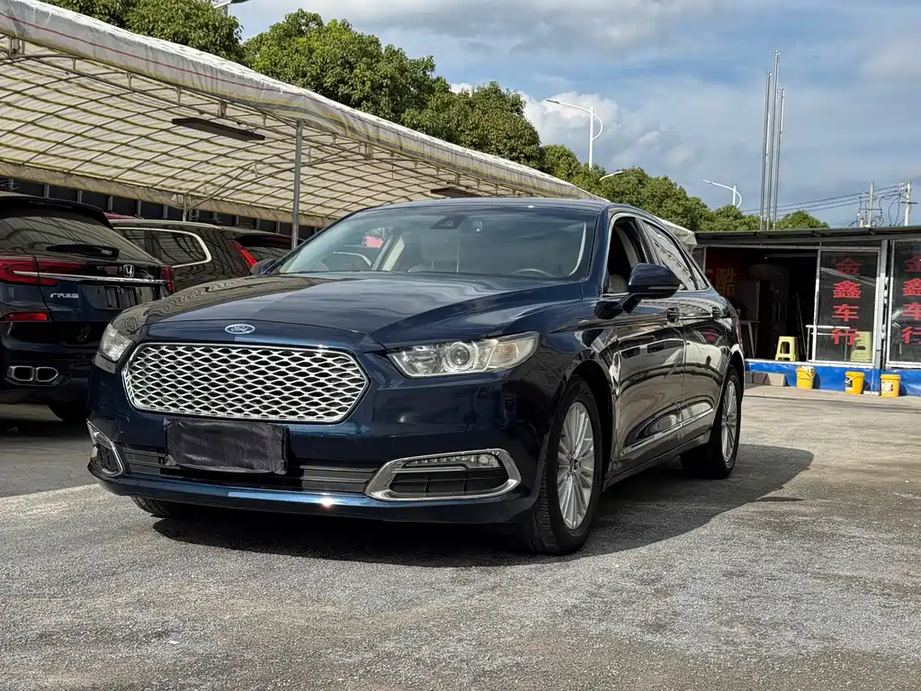 Ford Taurus