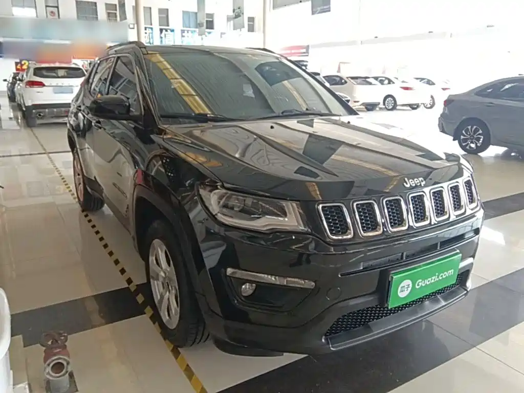Jeep Compass — миниатюра 4