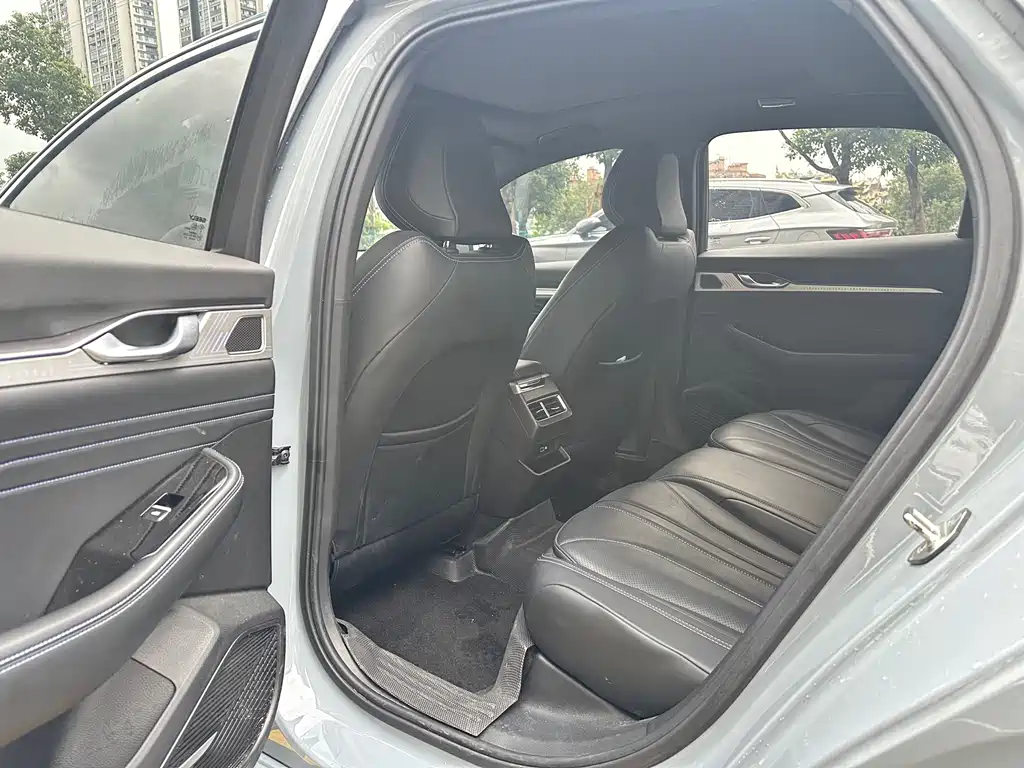 Geely Xingrui — миниатюра 10