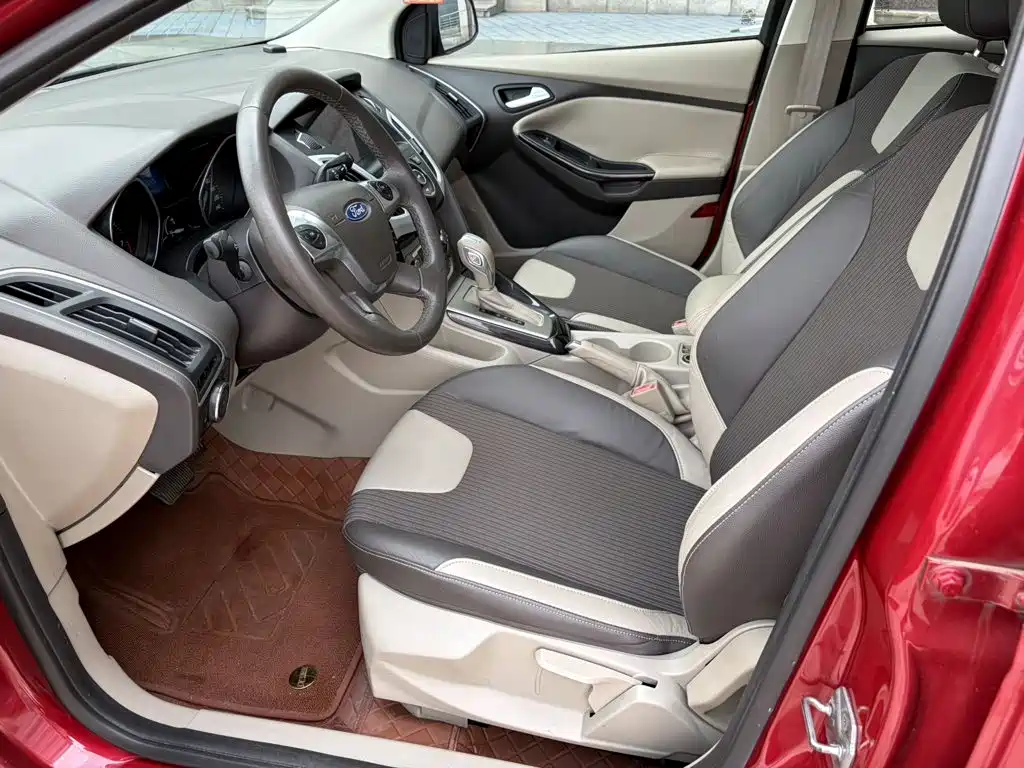 Ford Focus — миниатюра 3