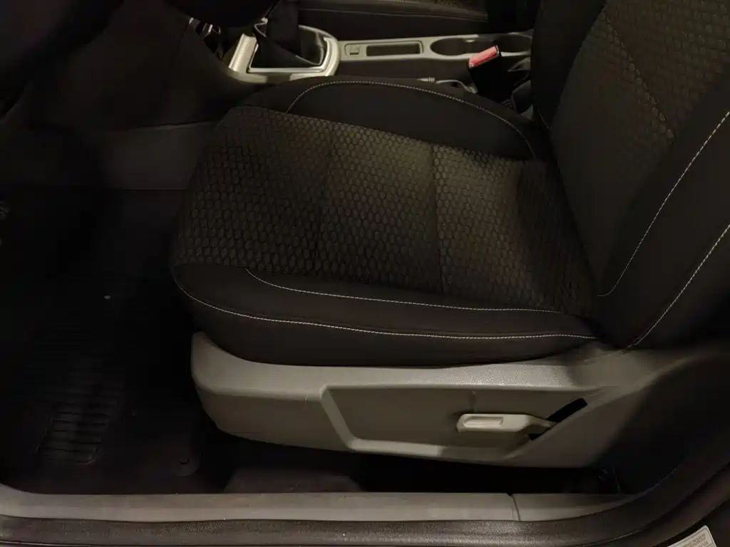 Ford Focus — миниатюра 20
