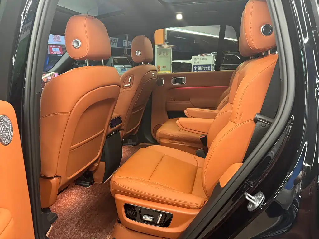 Li Auto L8 2025 Max
