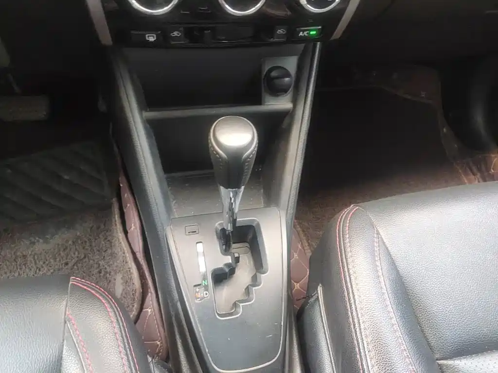 Toyota Yaris L — миниатюра 14