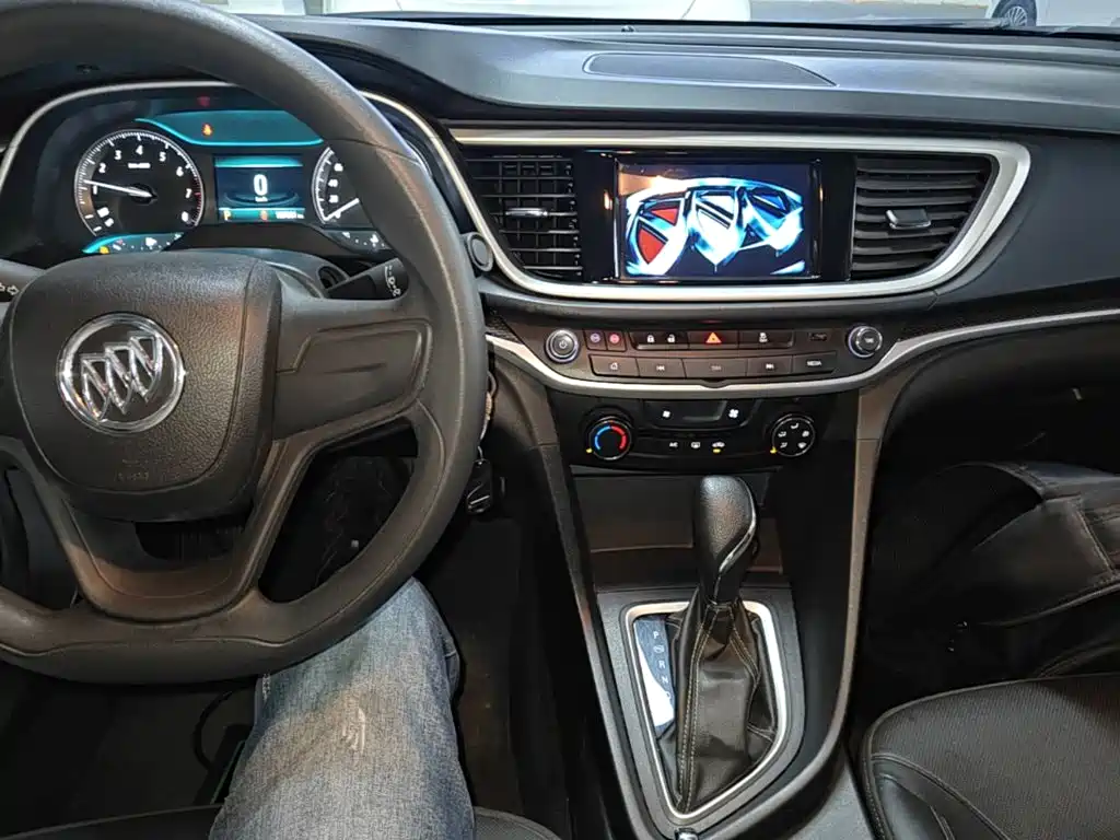 Buick Excelle — миниатюра 10