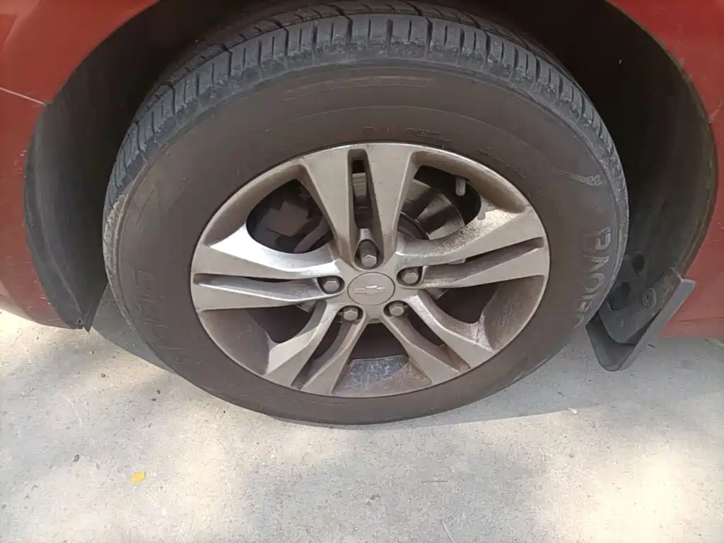 Chevrolet Cruze — миниатюра 23
