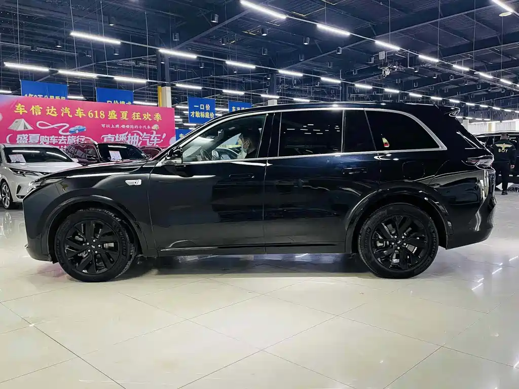 Li Auto Li L8 — миниатюра 5