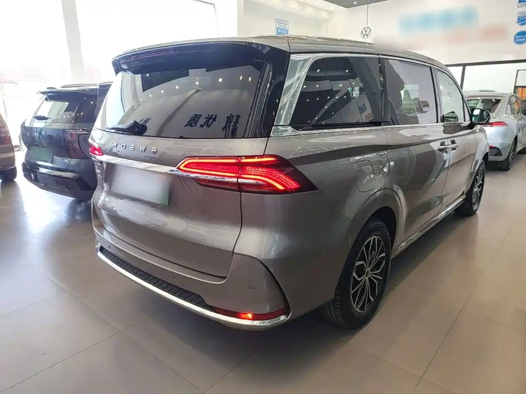 Roewe iMAX8 New Energy — миниатюра 7