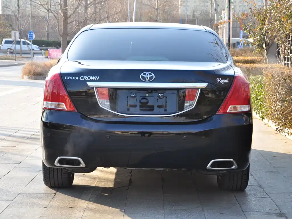 Toyota Crown 2011 2.5L Royal