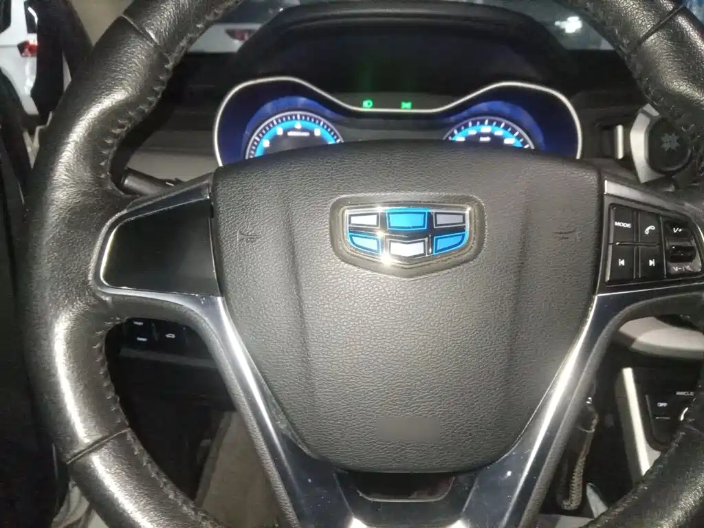 Geely Vision — миниатюра 11
