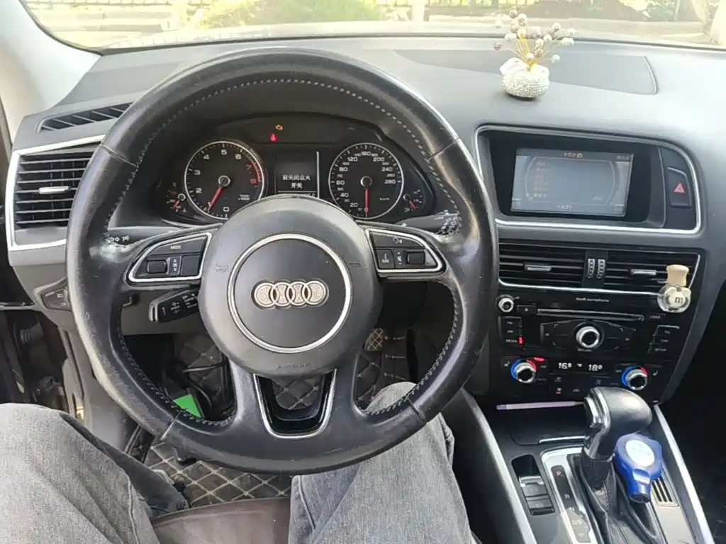 Audi Q5 — миниатюра 11