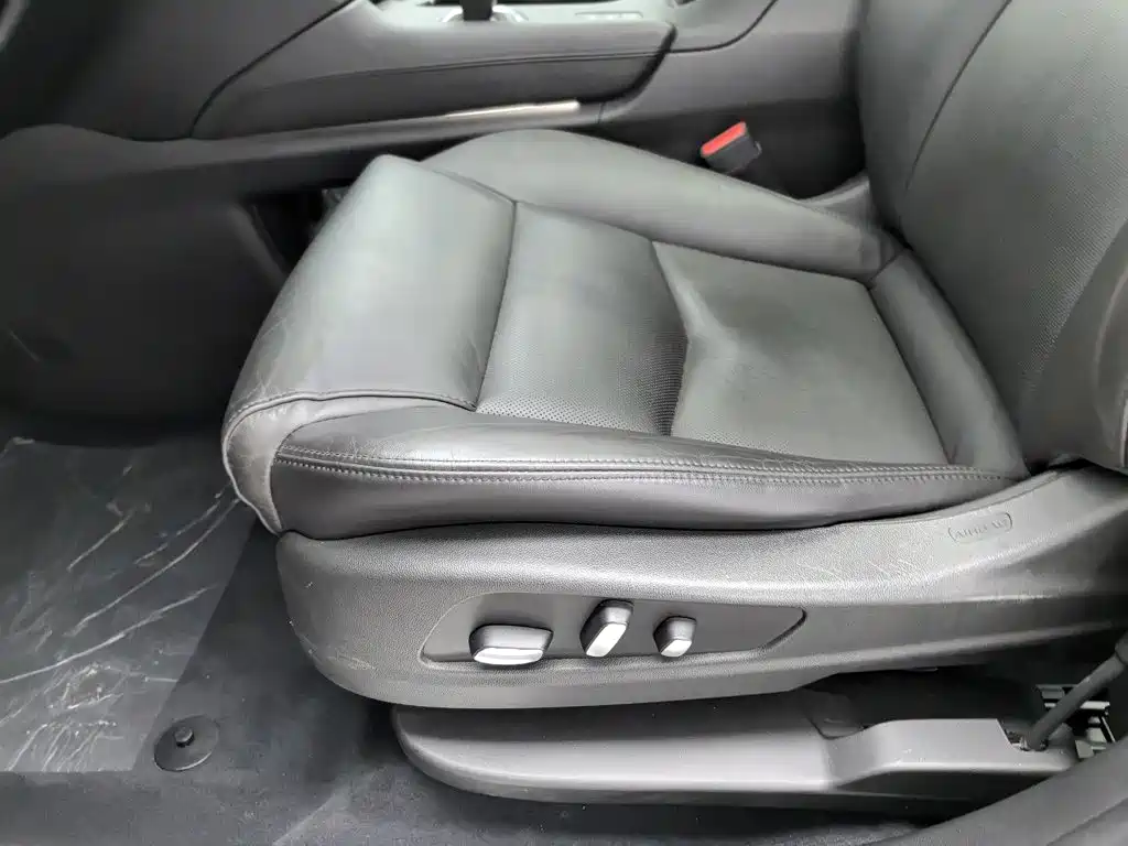 Cadillac XT5 — миниатюра 20