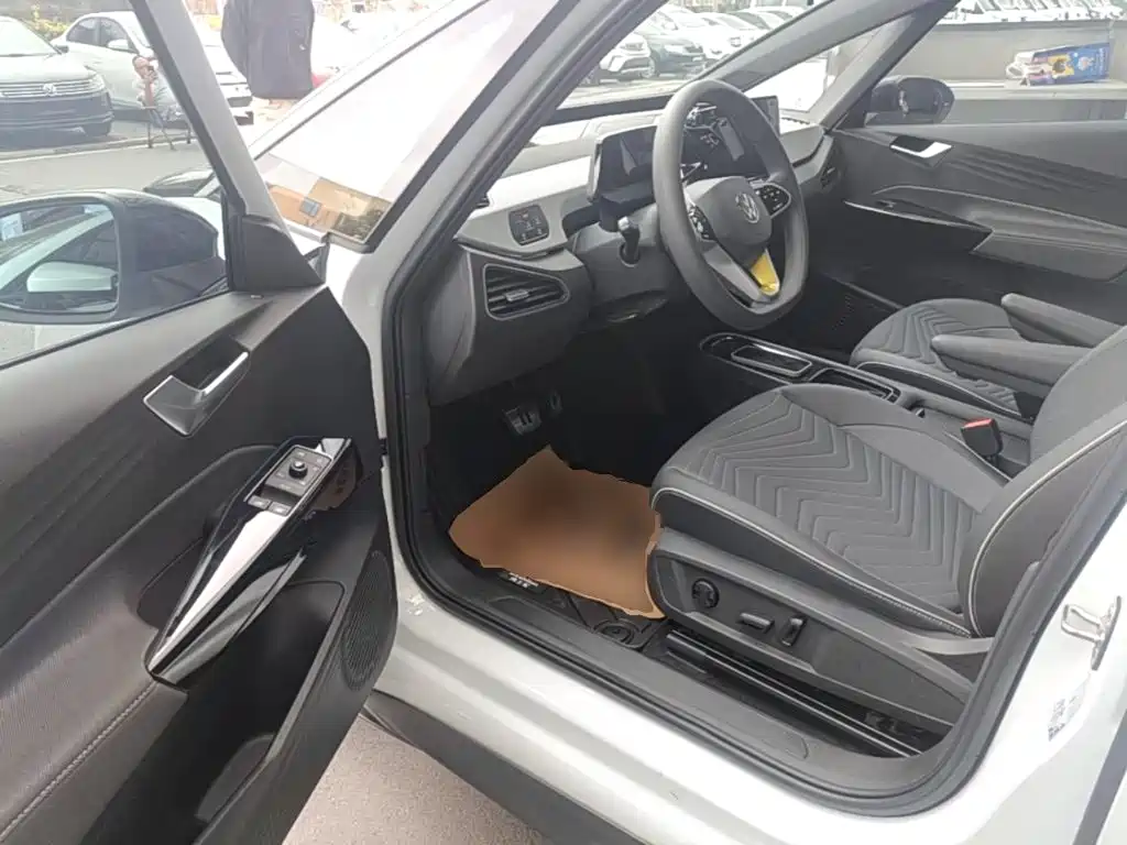 Volkswagen ID.3 — миниатюра 16