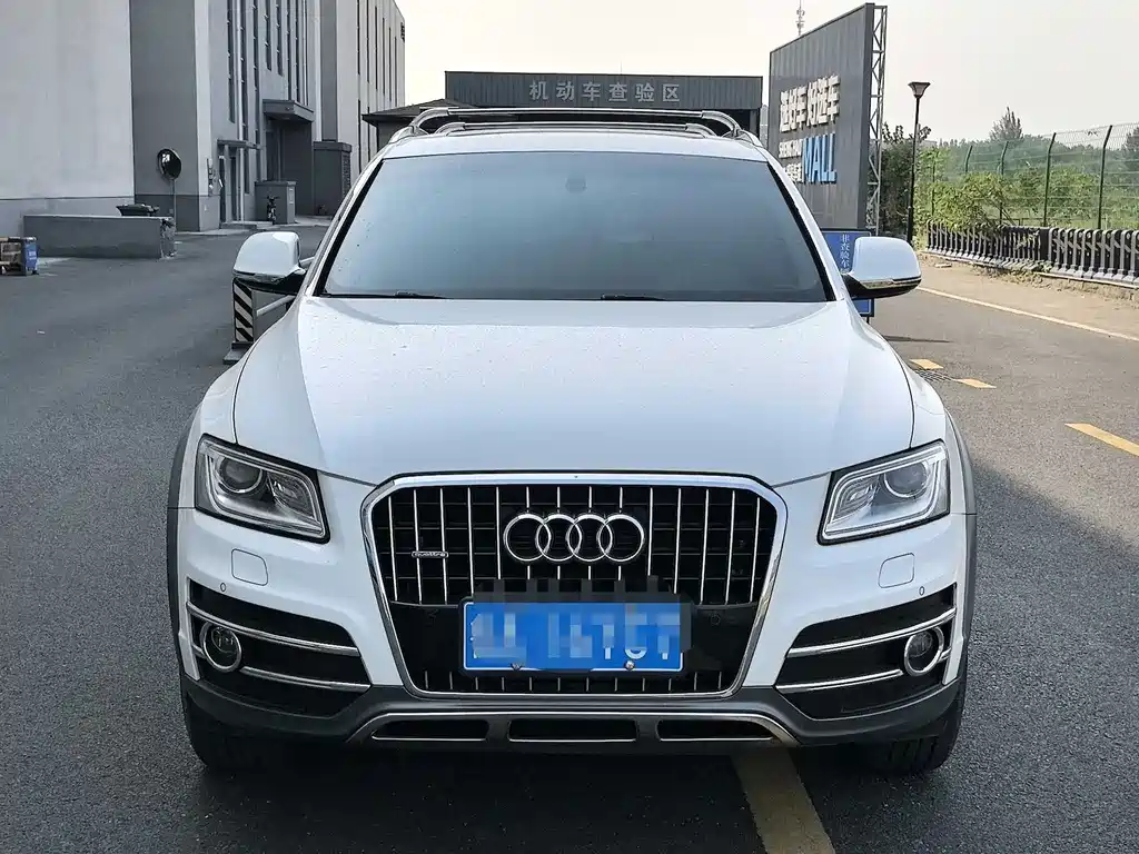 Audi Q5 — миниатюра 2