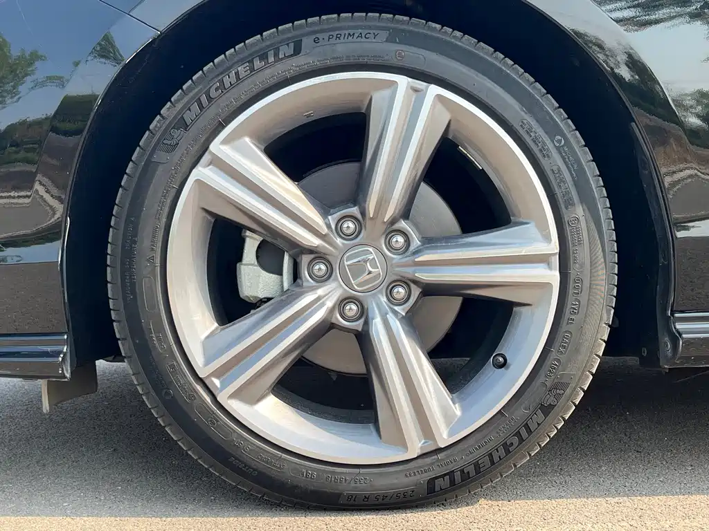 Honda Accord — миниатюра 7