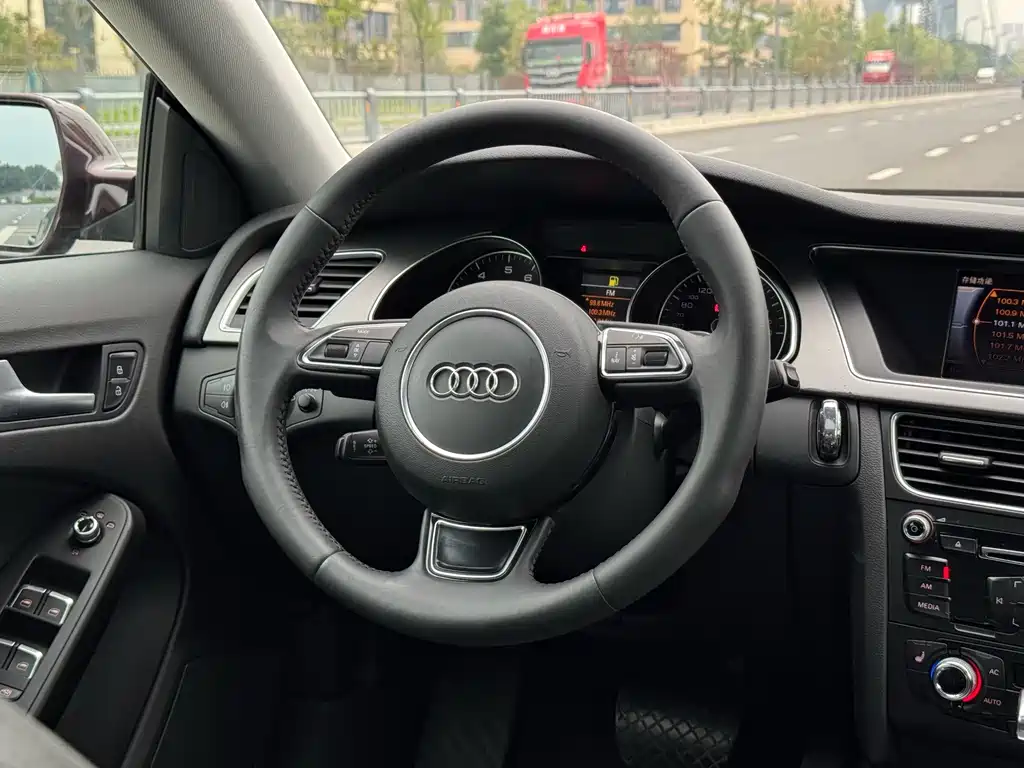 Audi A5 (Import) — миниатюра 7