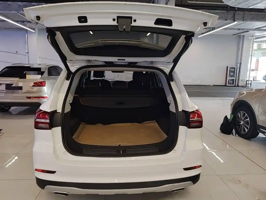 Roewe RX5 — миниатюра 19