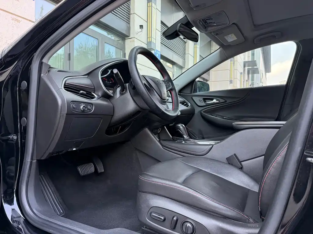 Chevrolet Malibu XL — миниатюра 4