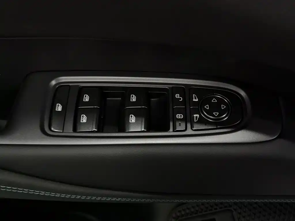 BYD Seal 06 06 2024 DM-i 120KM