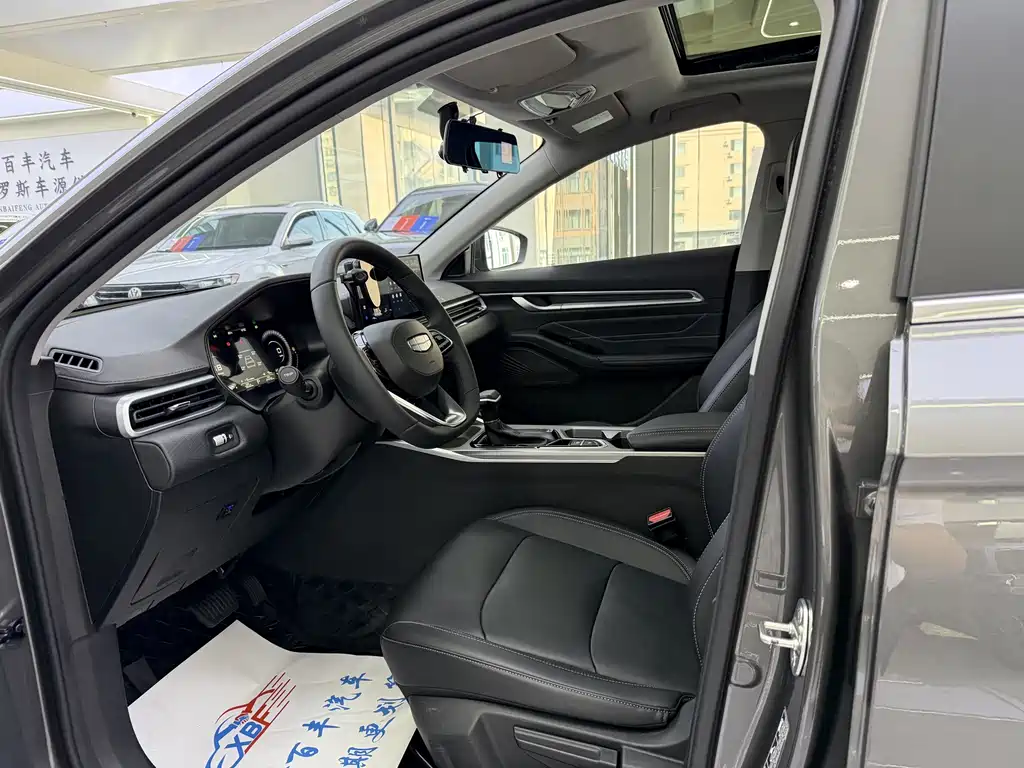 Geely Emgrand — миниатюра 4