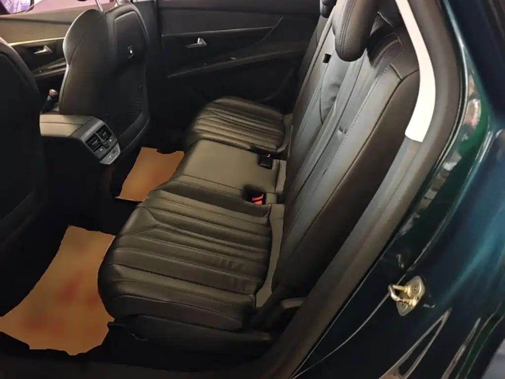 Peugeot 5008 — миниатюра 17