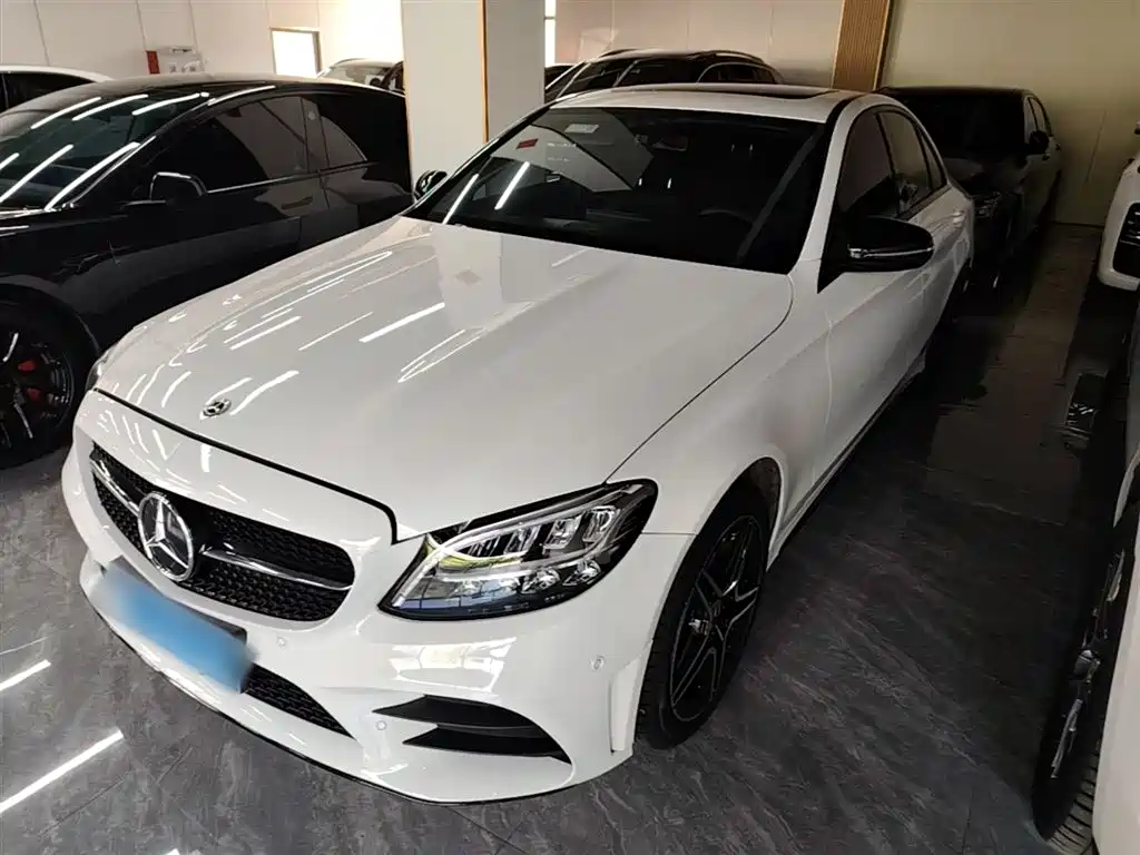 Mercedes-Benz C-Class 2020