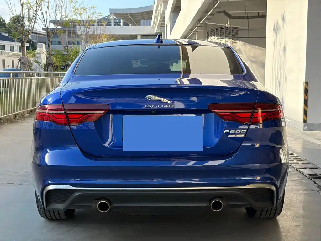 Jaguar XEL — миниатюра 4