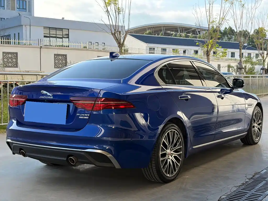 Jaguar XEL — миниатюра 5